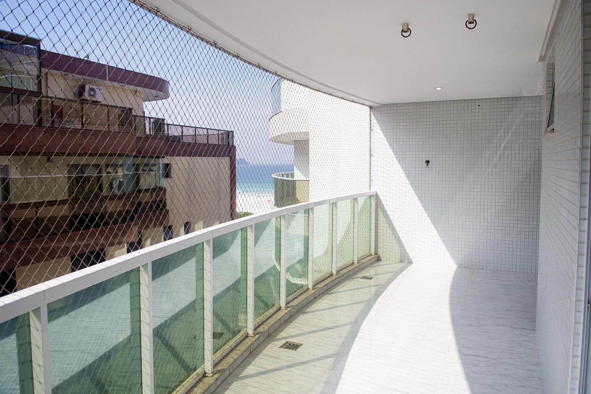 Cobertura De Luxo Com Piscina E Churrasqueira Na Praia Do Forte カボ・フリオ エクステリア 写真